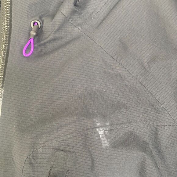 Haglofs L.I.M Series 3 Gore-Tex Waterproof Jacket size Large womens - Picture 6 of 14